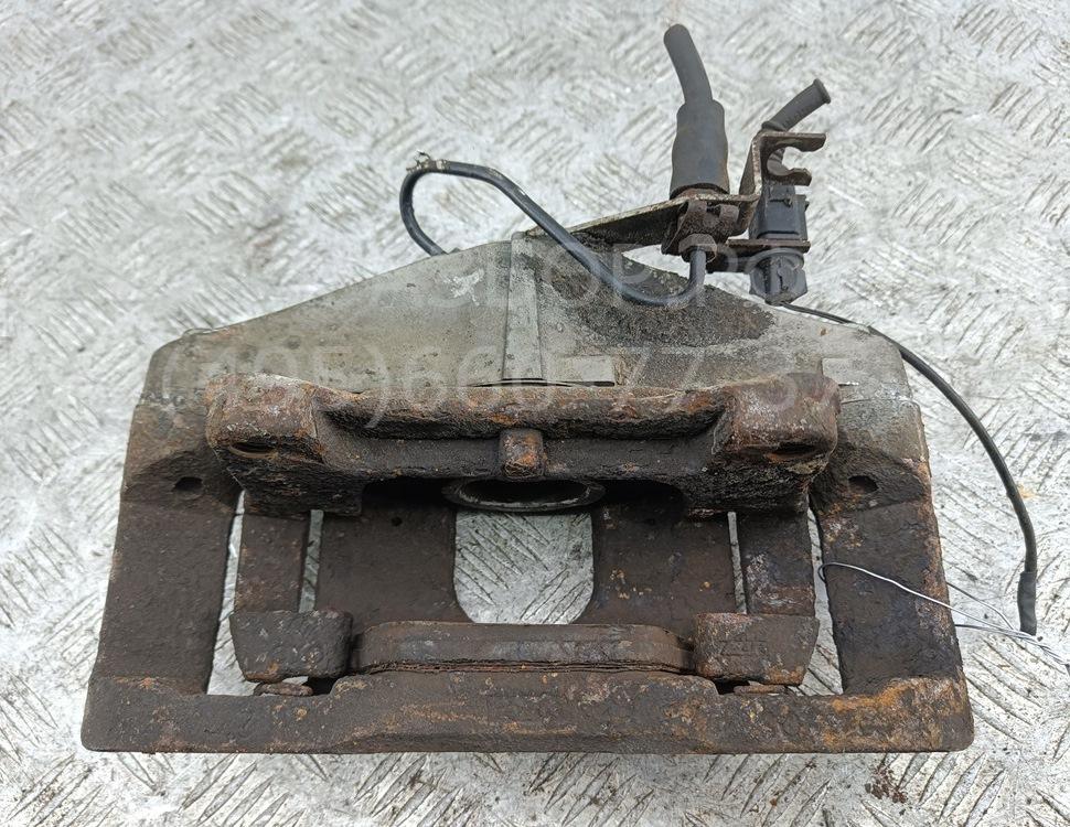 Суппорт передний левый