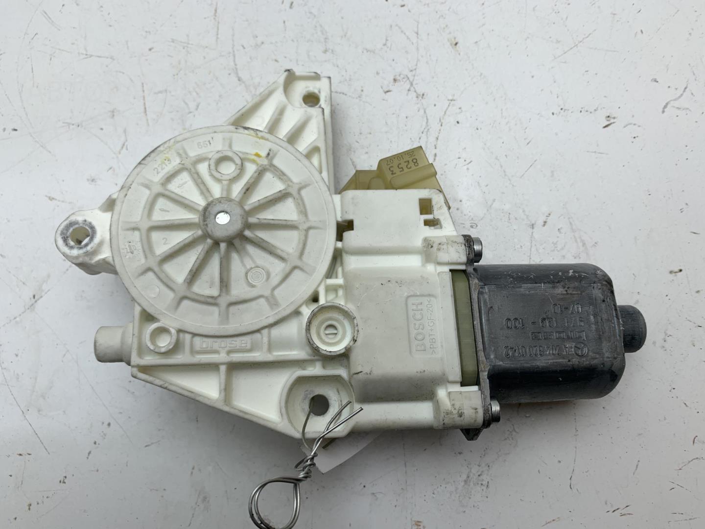 Моторчик стеклоподъемника