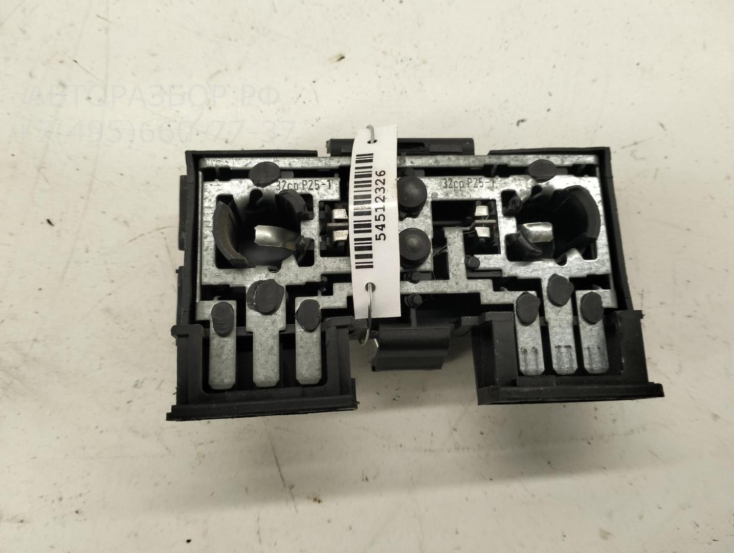 Плата заднего фонаря левого