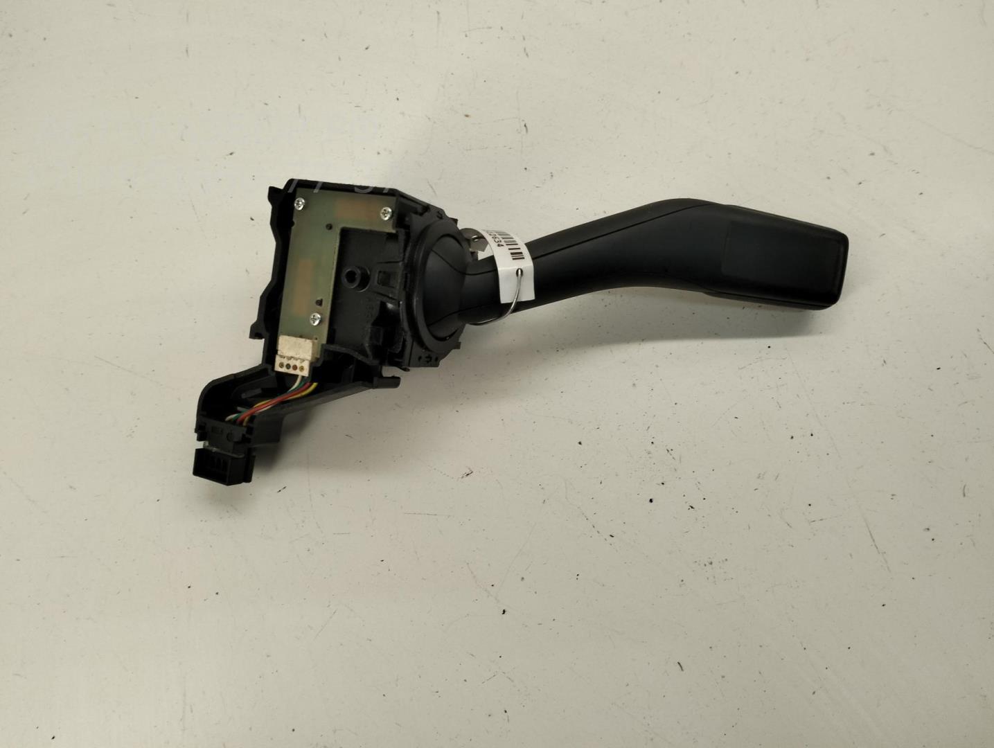 Переключатель поворотов подрулевой