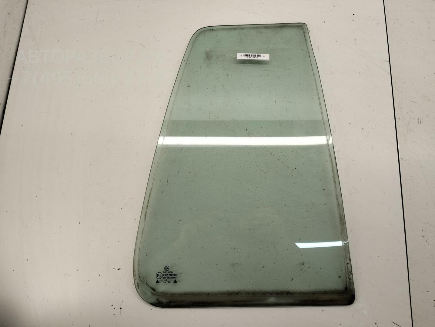 Стекло двери задней левой (форточка)