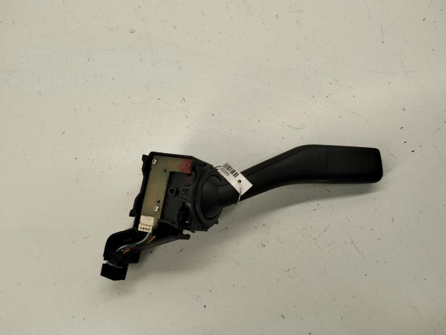 Переключатель поворотов подрулевой