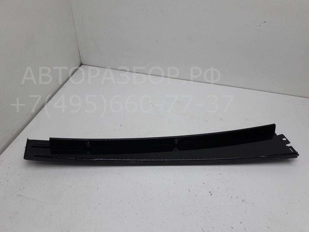 Накладка двери задней правой