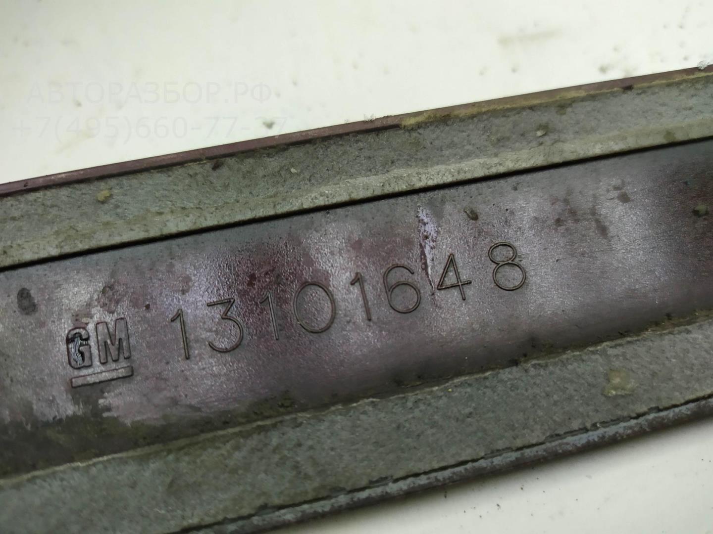 Молдинг двери передней левой