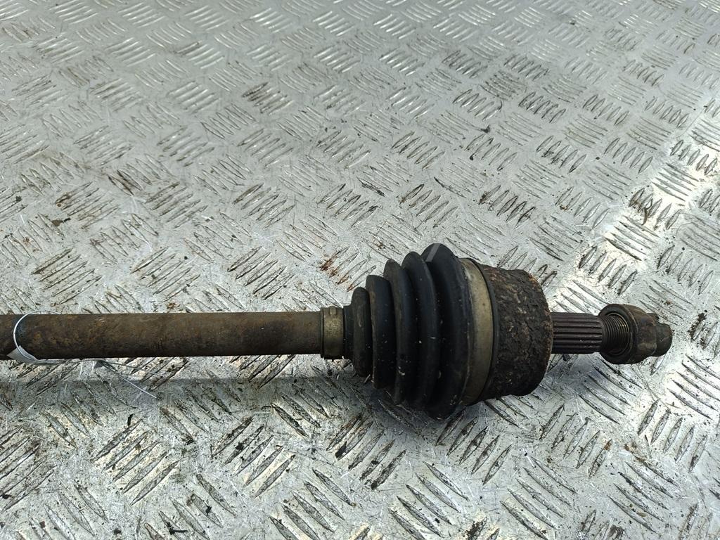 Полуось передняя правая