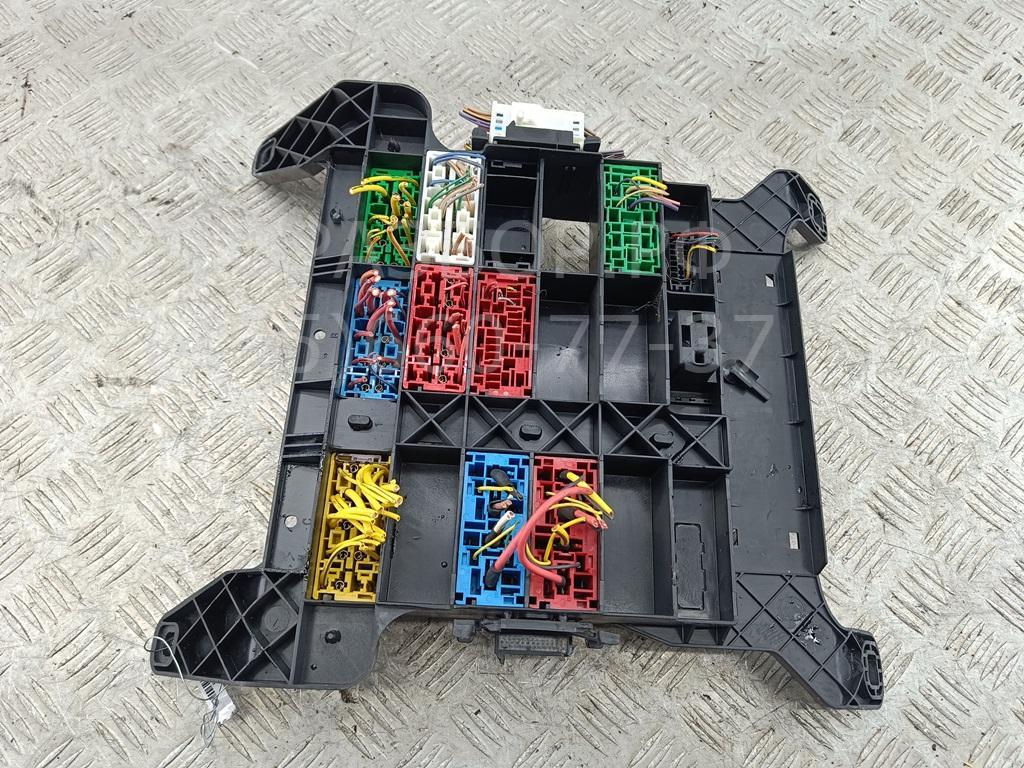 Блок предохранителей