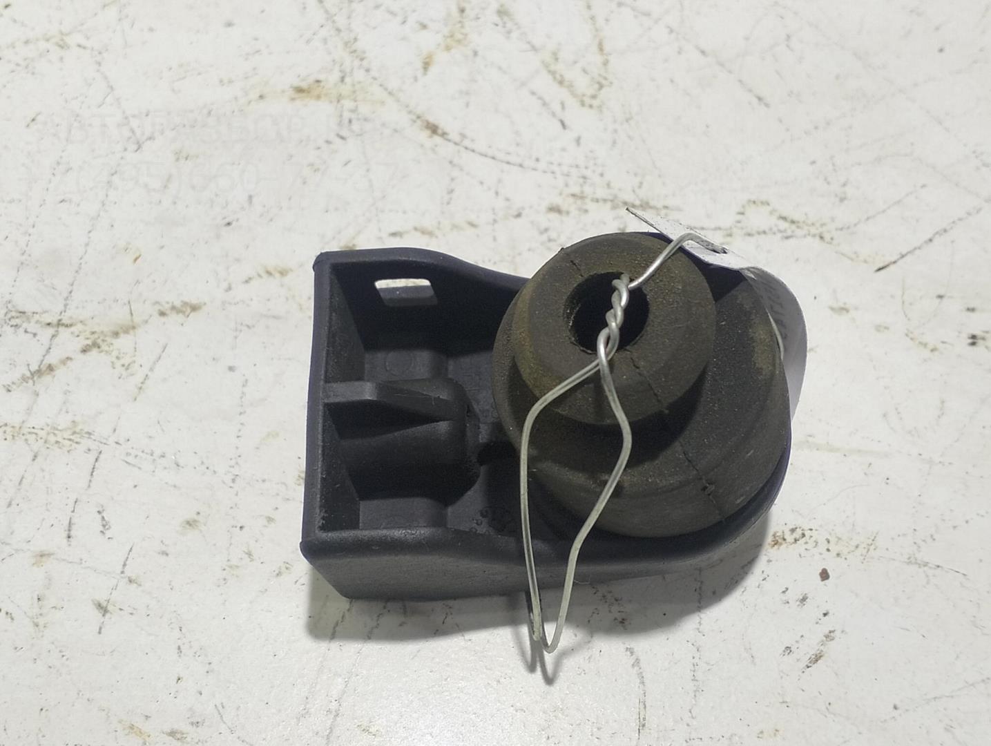 Кронштейн радиатора