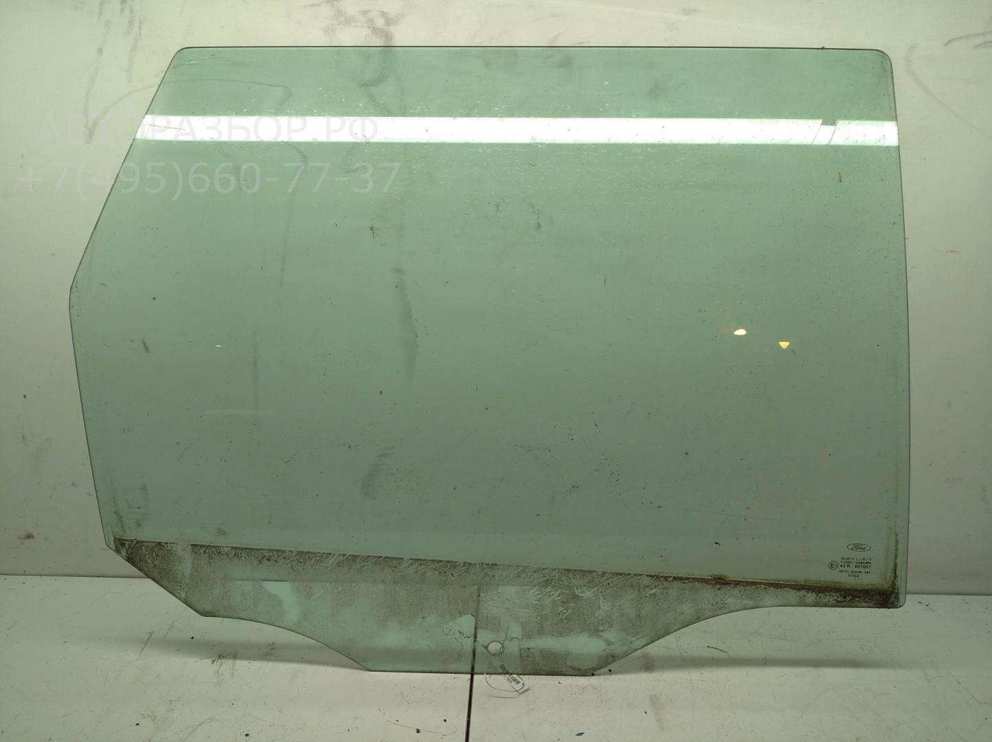 Стекло двери задней правой