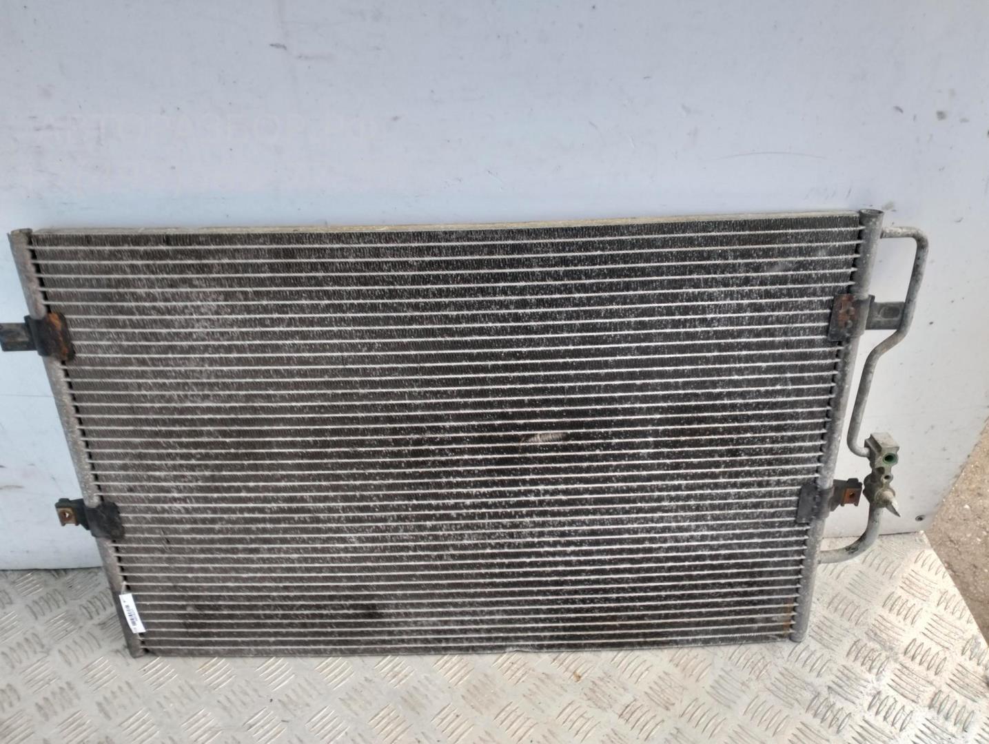 Радиатор кондиционера / конденсер