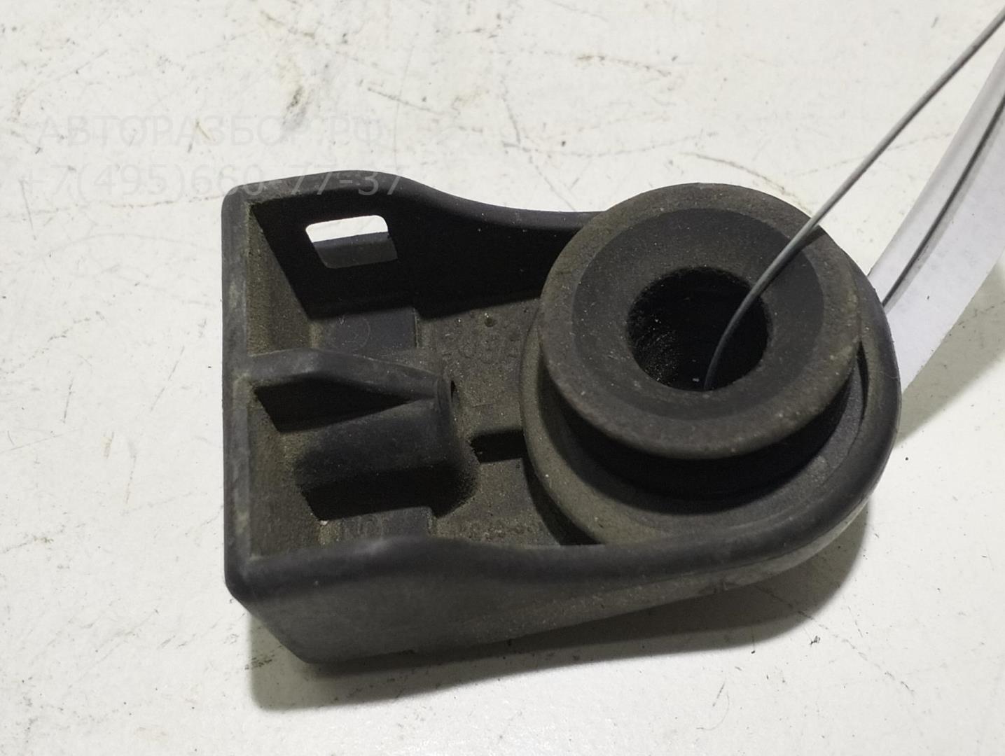 Кронштейн радиатора