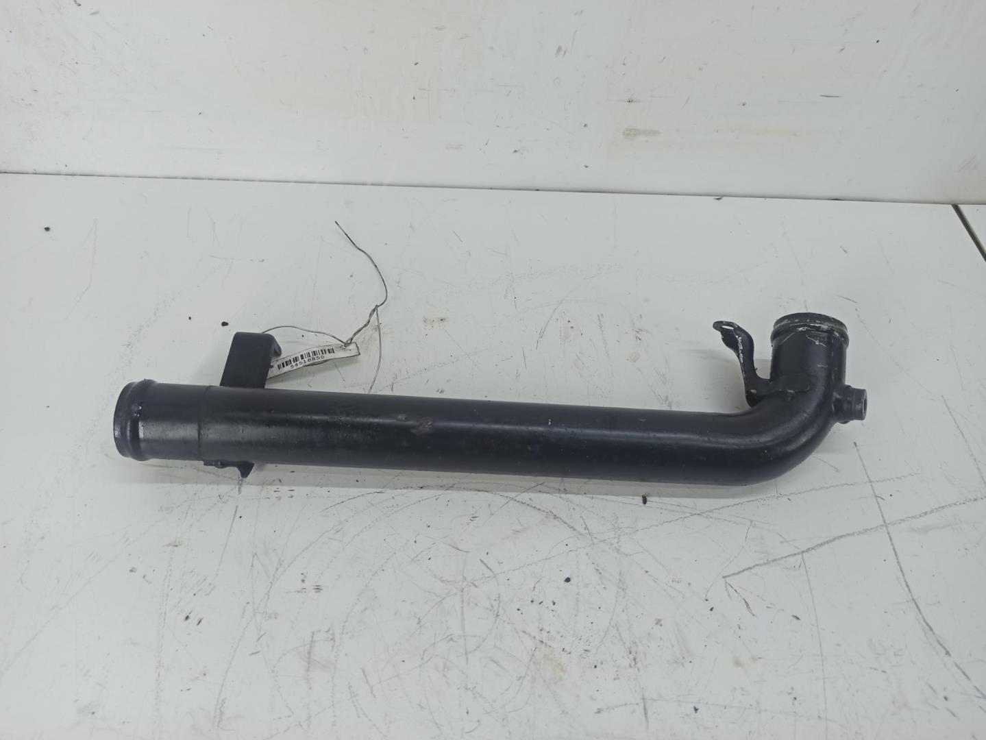 Трубка системы охлаждения