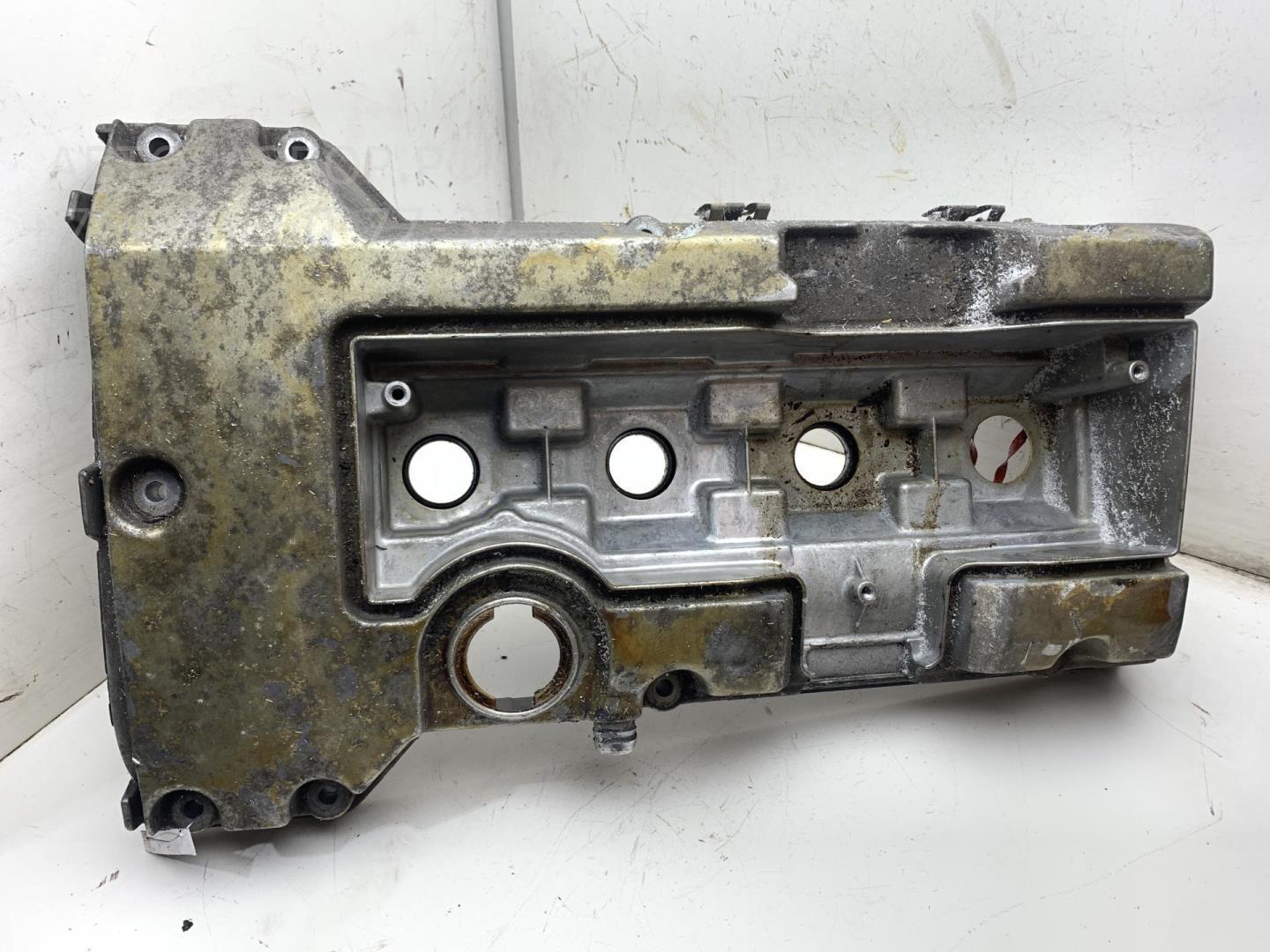 Крышка клапанная ГБЦ