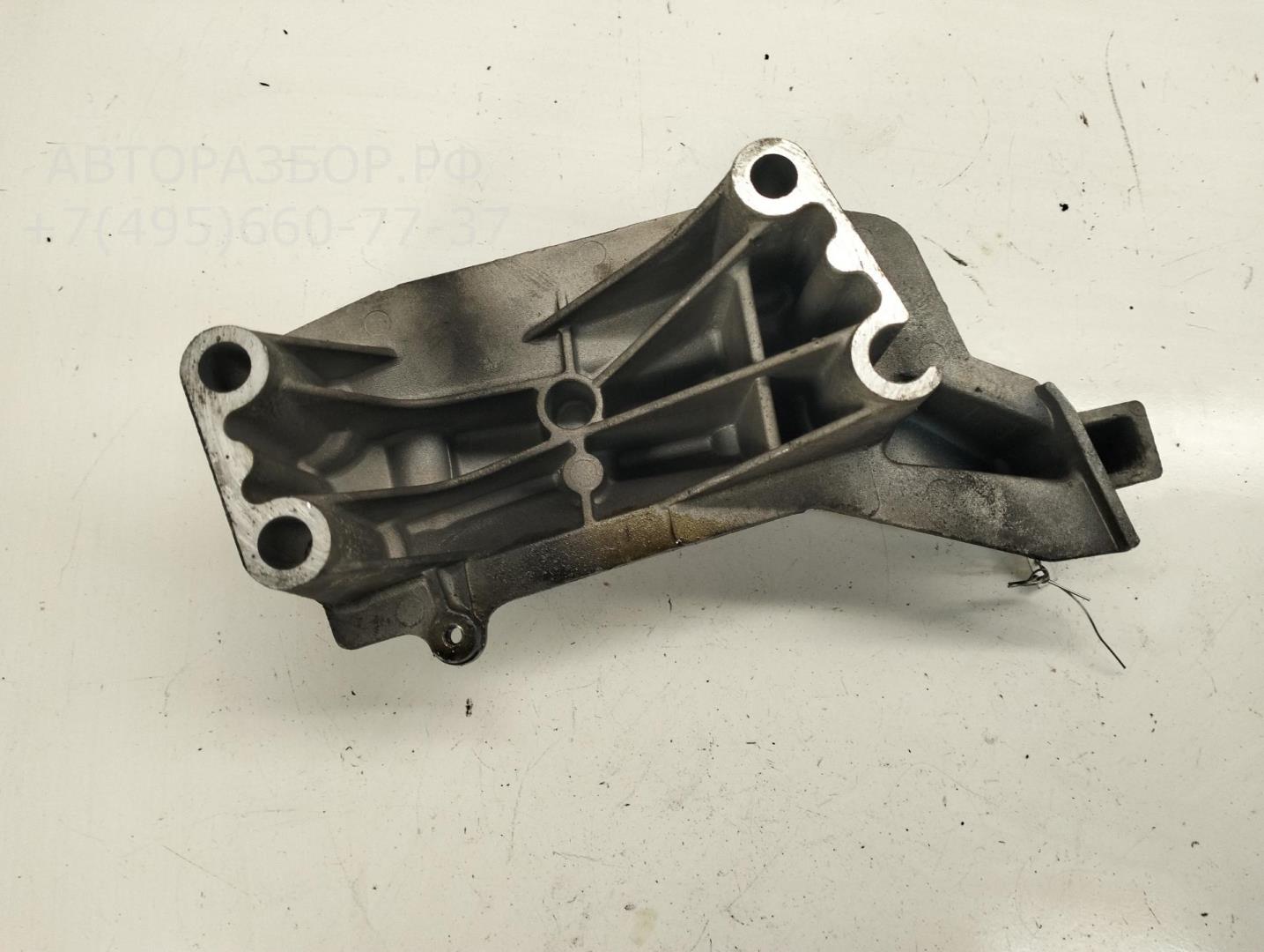 Опора двигателя