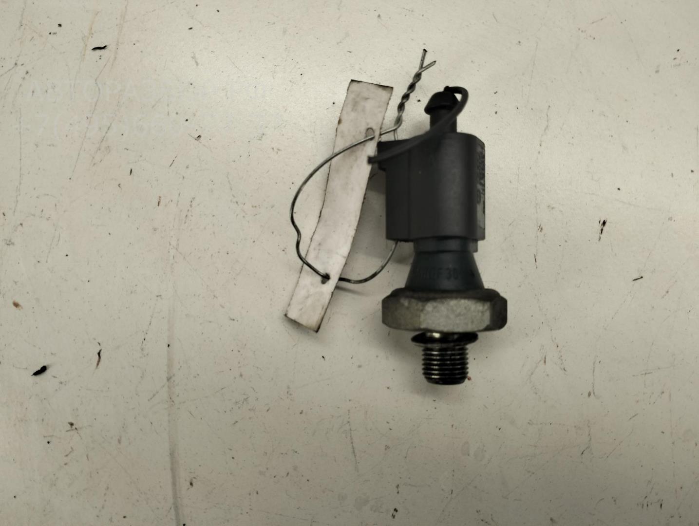 Датчик давления масла