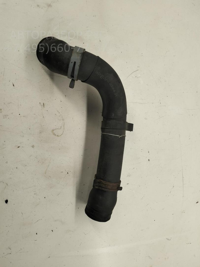 Патрубок радиатора