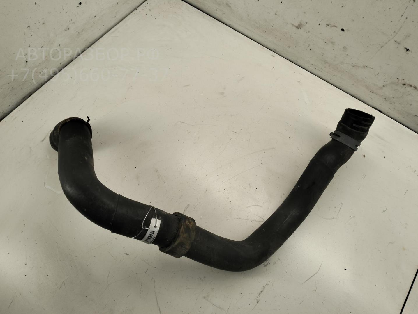 Патрубок радиатора