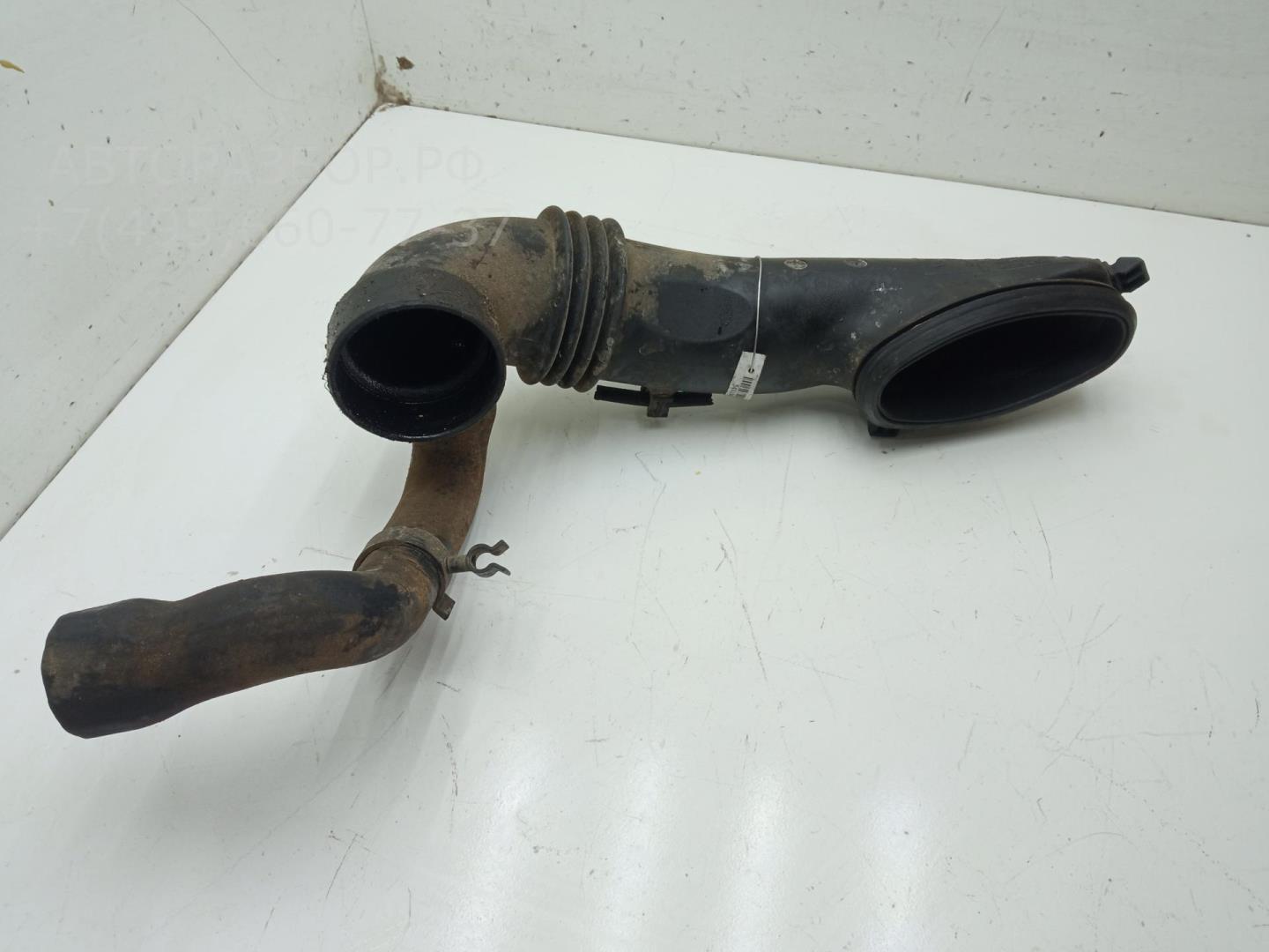 Патрубок воздушного фильтра