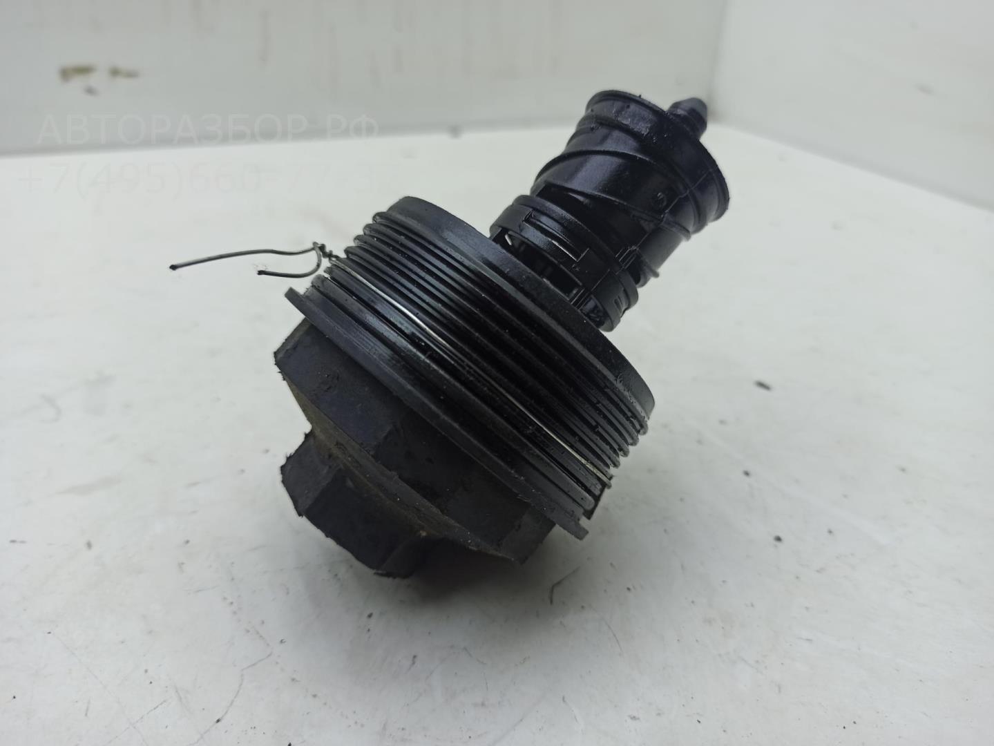 Крышка масляного фильтра