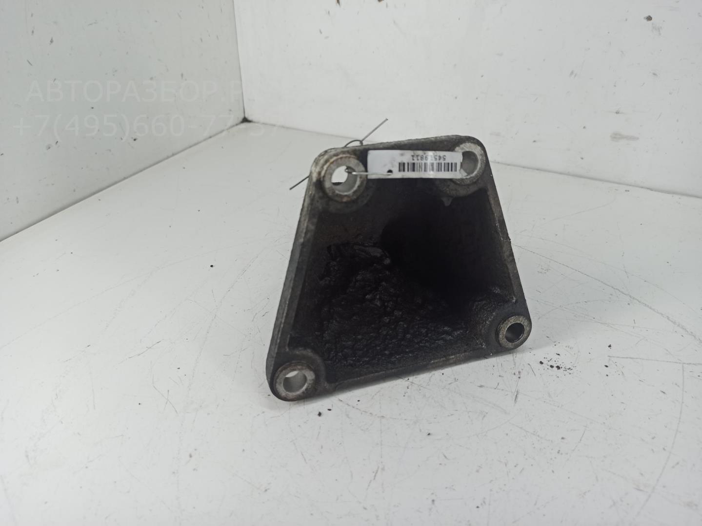 Опора двигателя