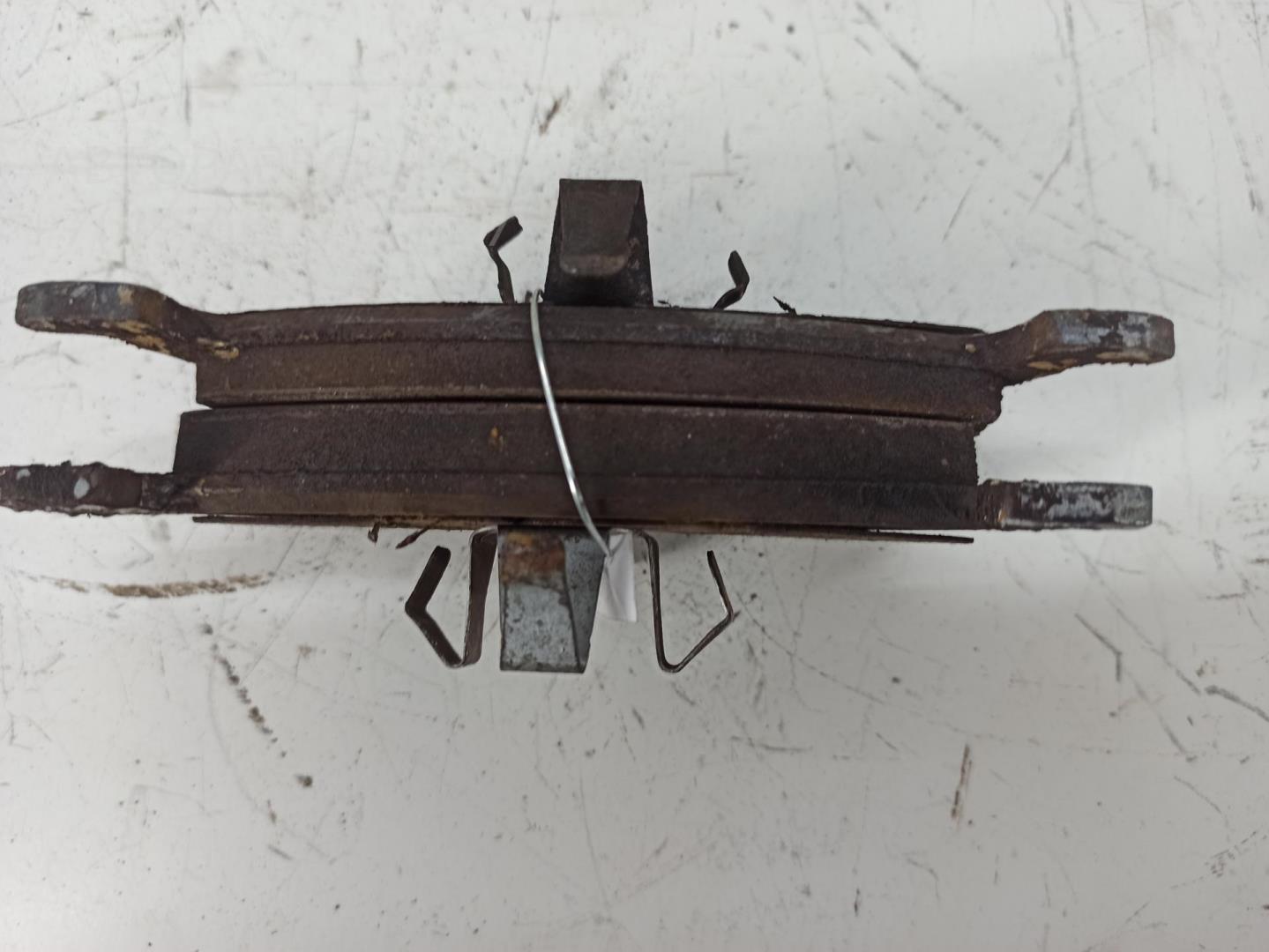 Колодки тормозные передние к-т