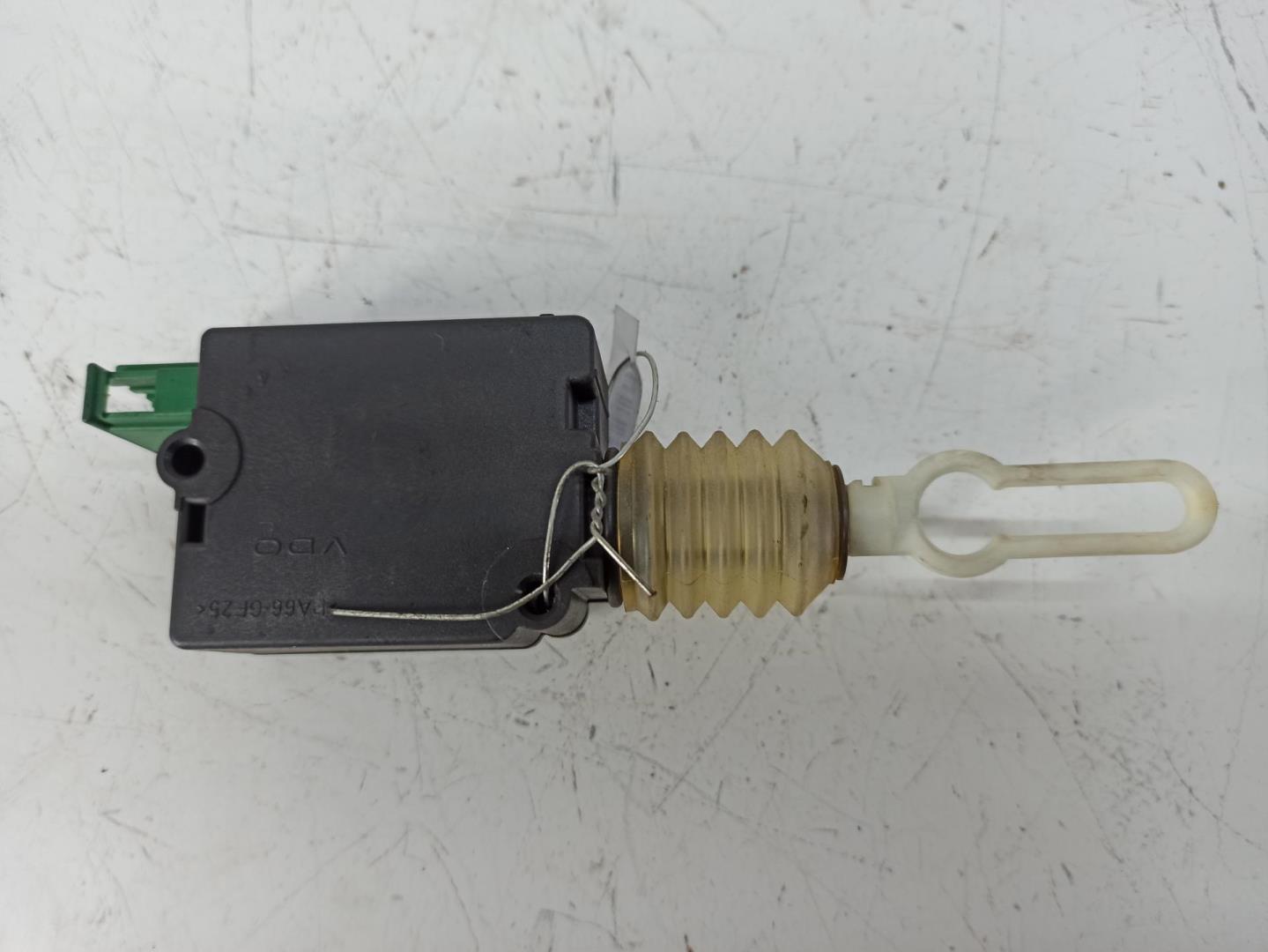 Активатор замка багажника