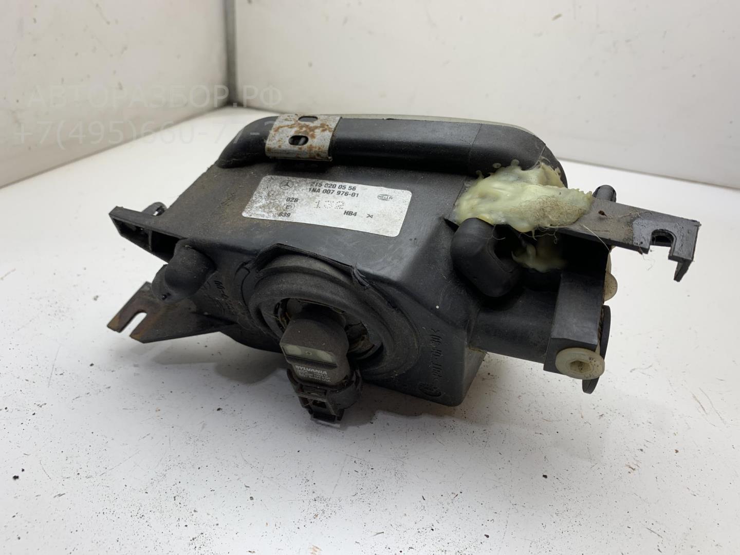 Фара противотуманная левая