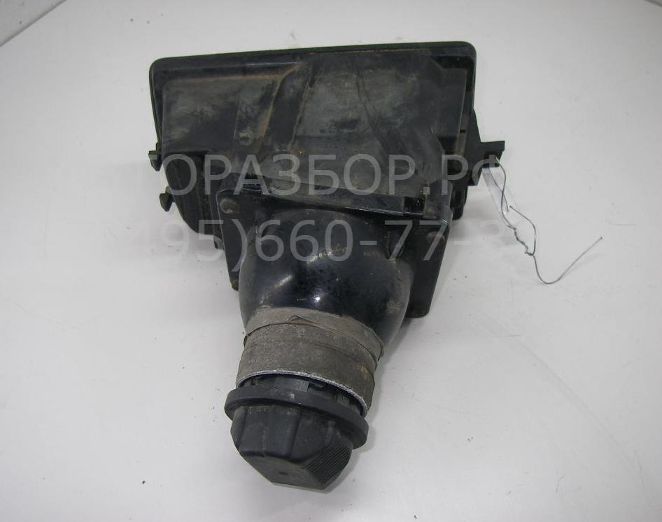 Фара противотуманная левая