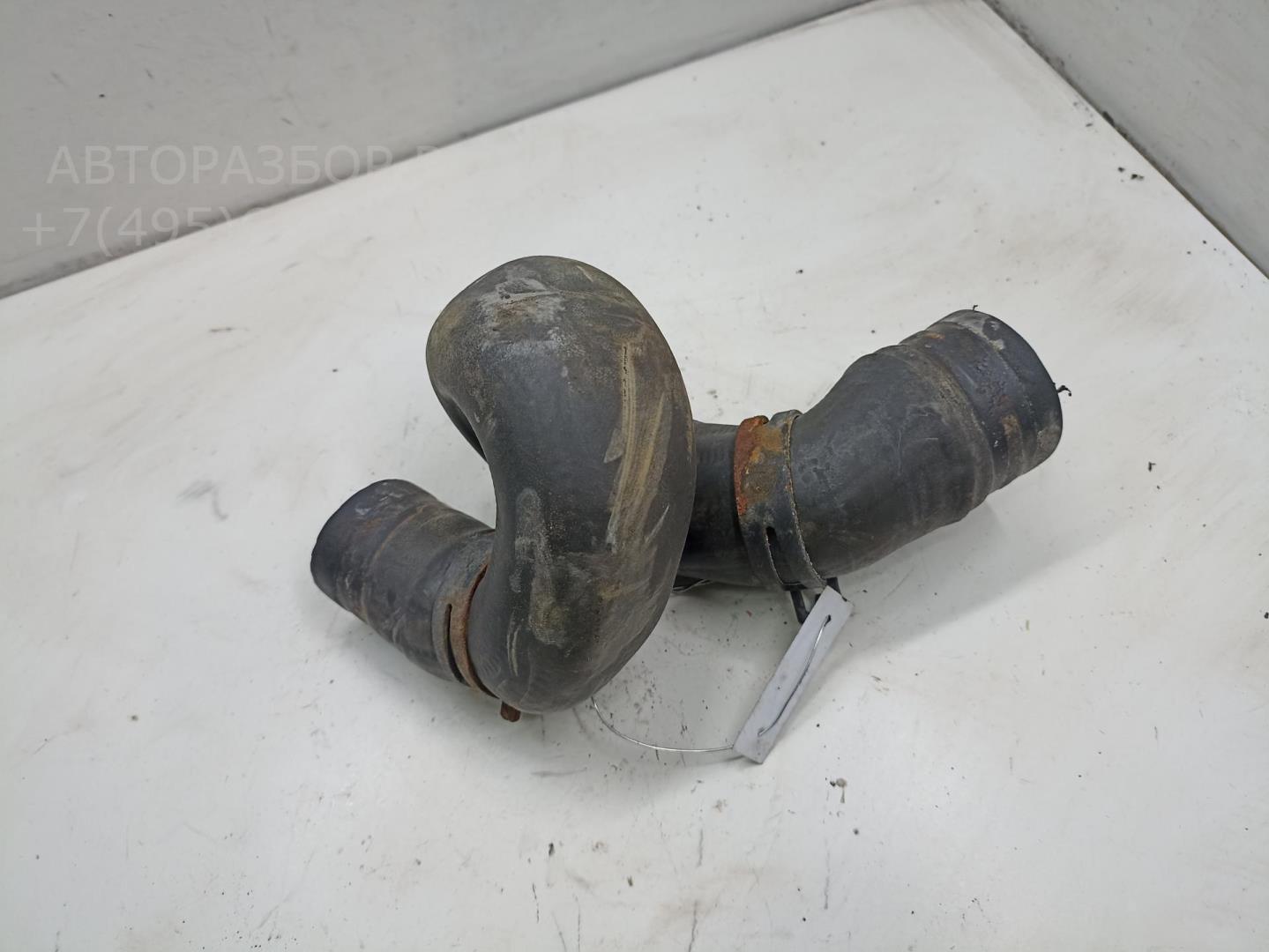 Патрубок радиатора