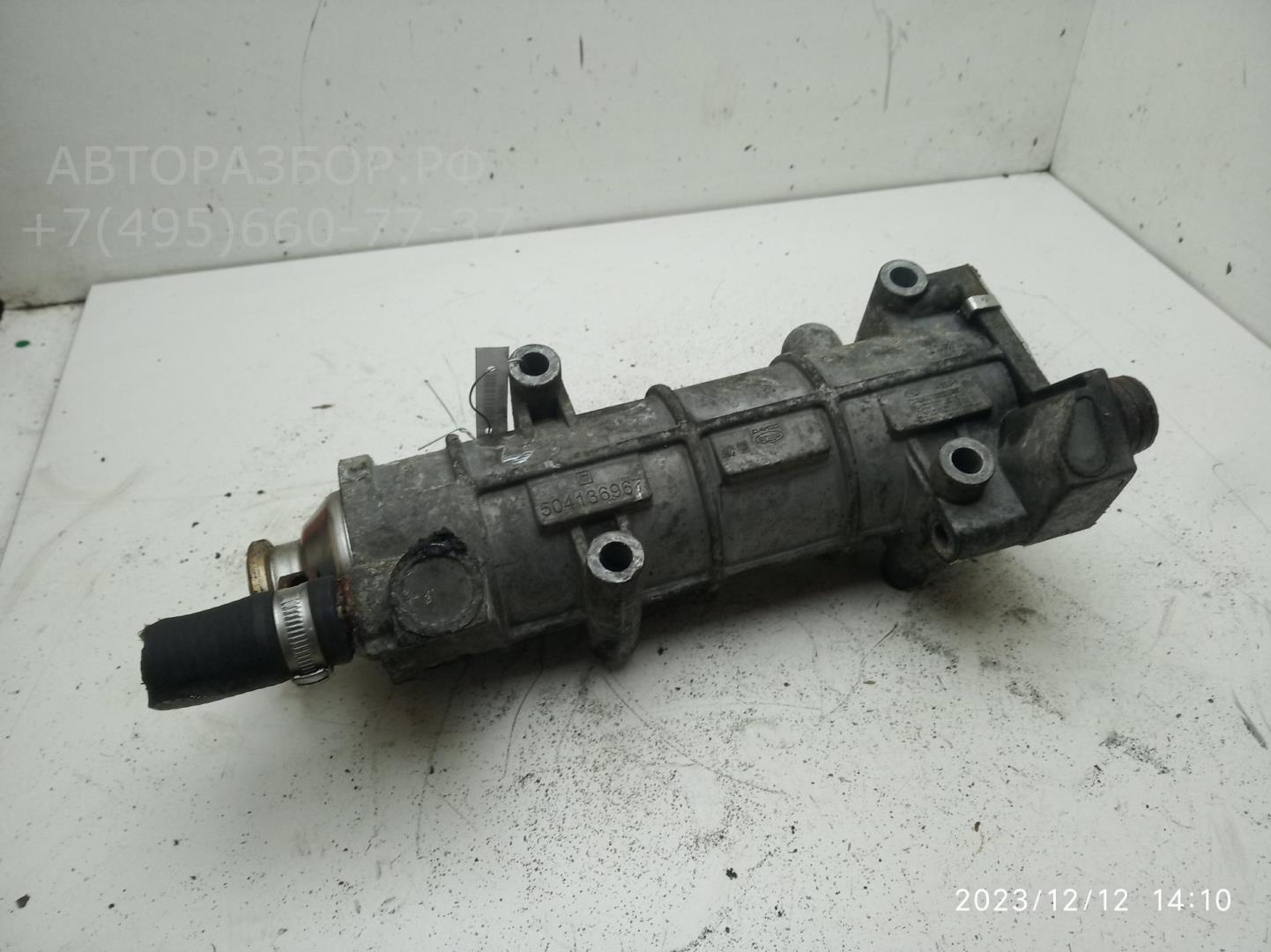 Тройник вентиляции картерных газов