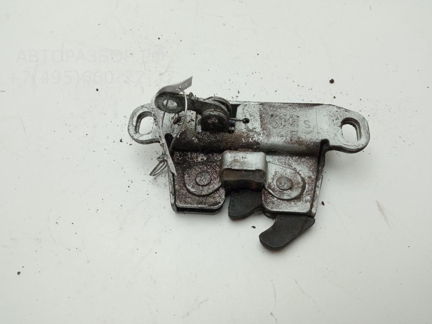 Замок багажника