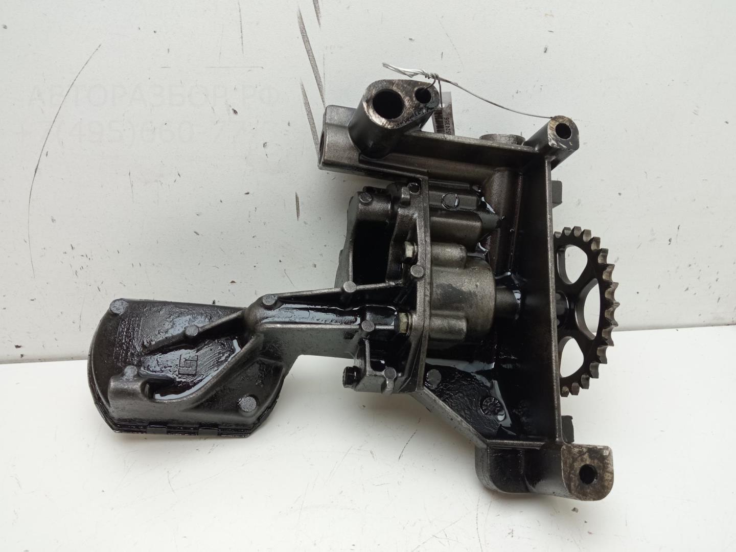 Насос масляный