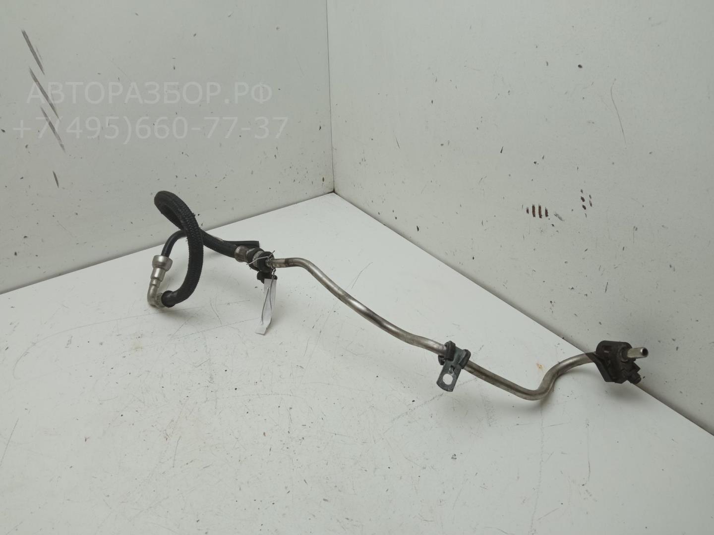 Трубка топливная для S40 2004-2012