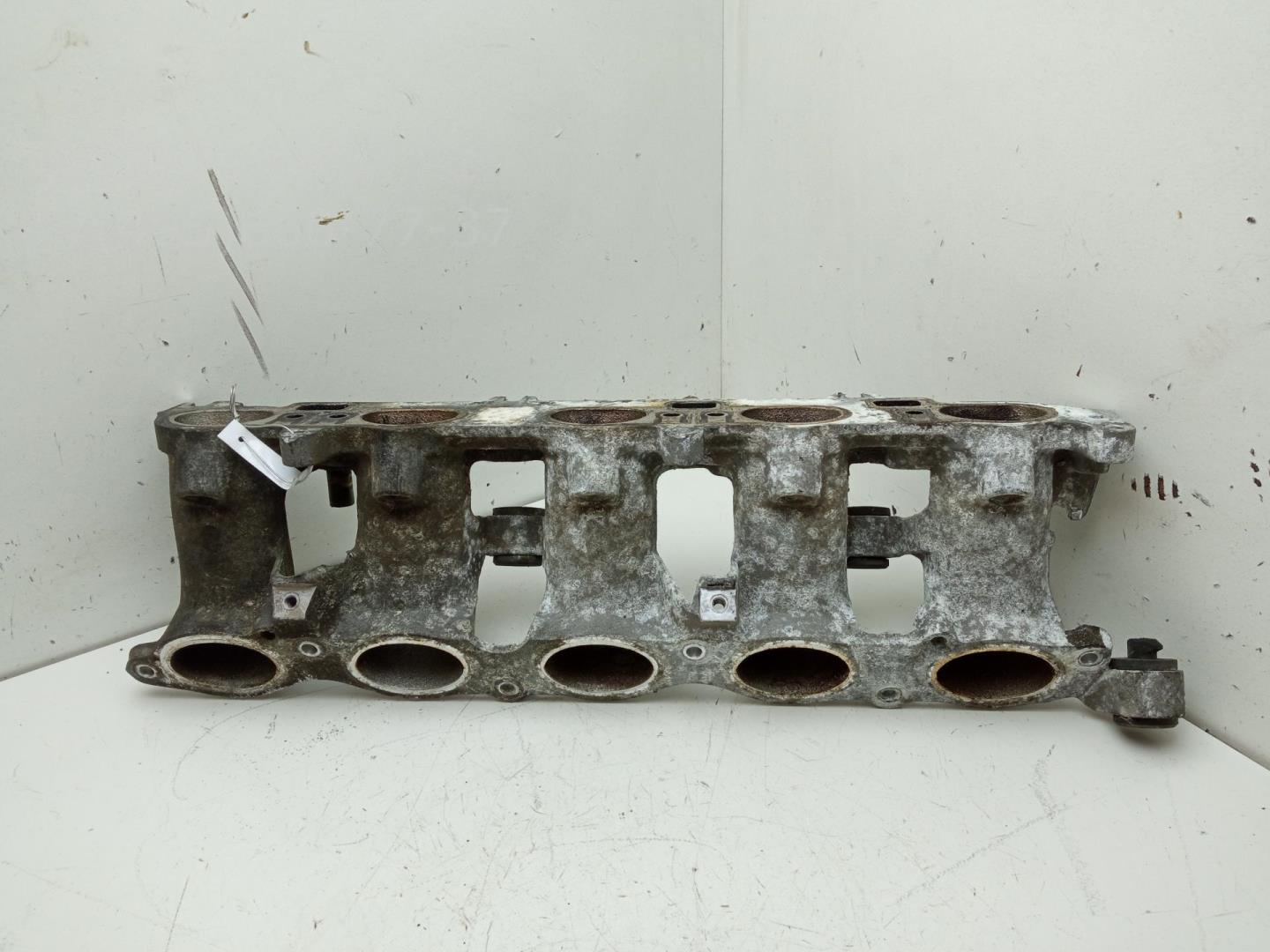 Коллектор впускной