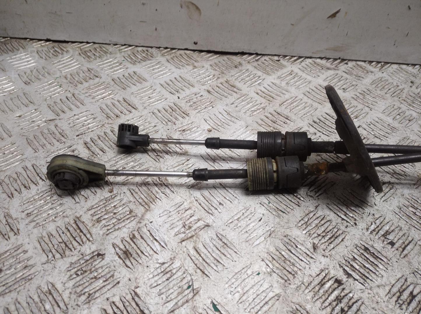 Трос КПП (выбора/переключения передач)