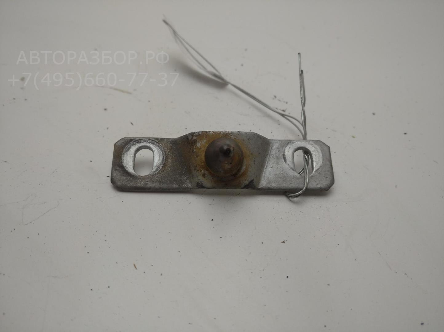 Ответная часть замка двери