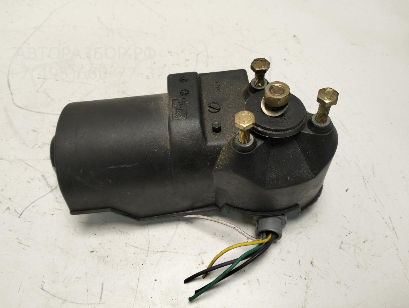 Моторчик стеклоочистителя передний