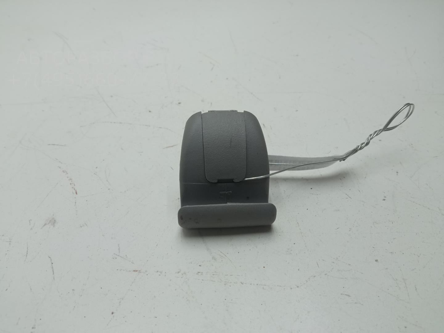 Кронштейн солнцезащитного козырька