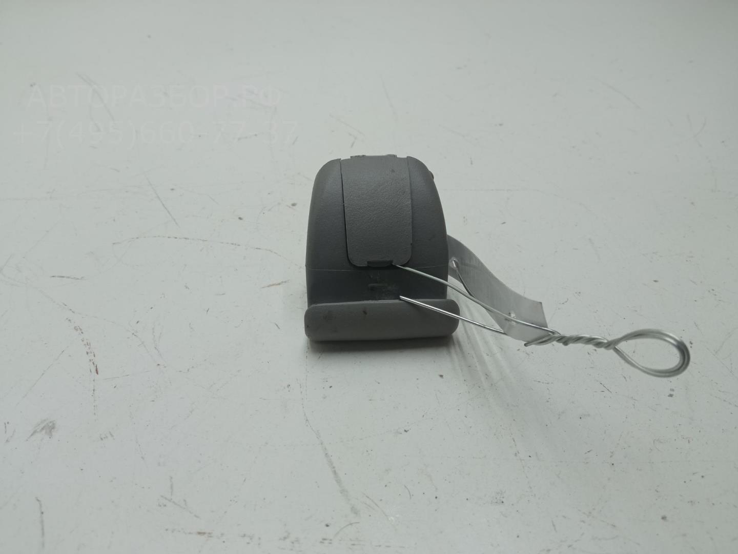 Кронштейн солнцезащитного козырька