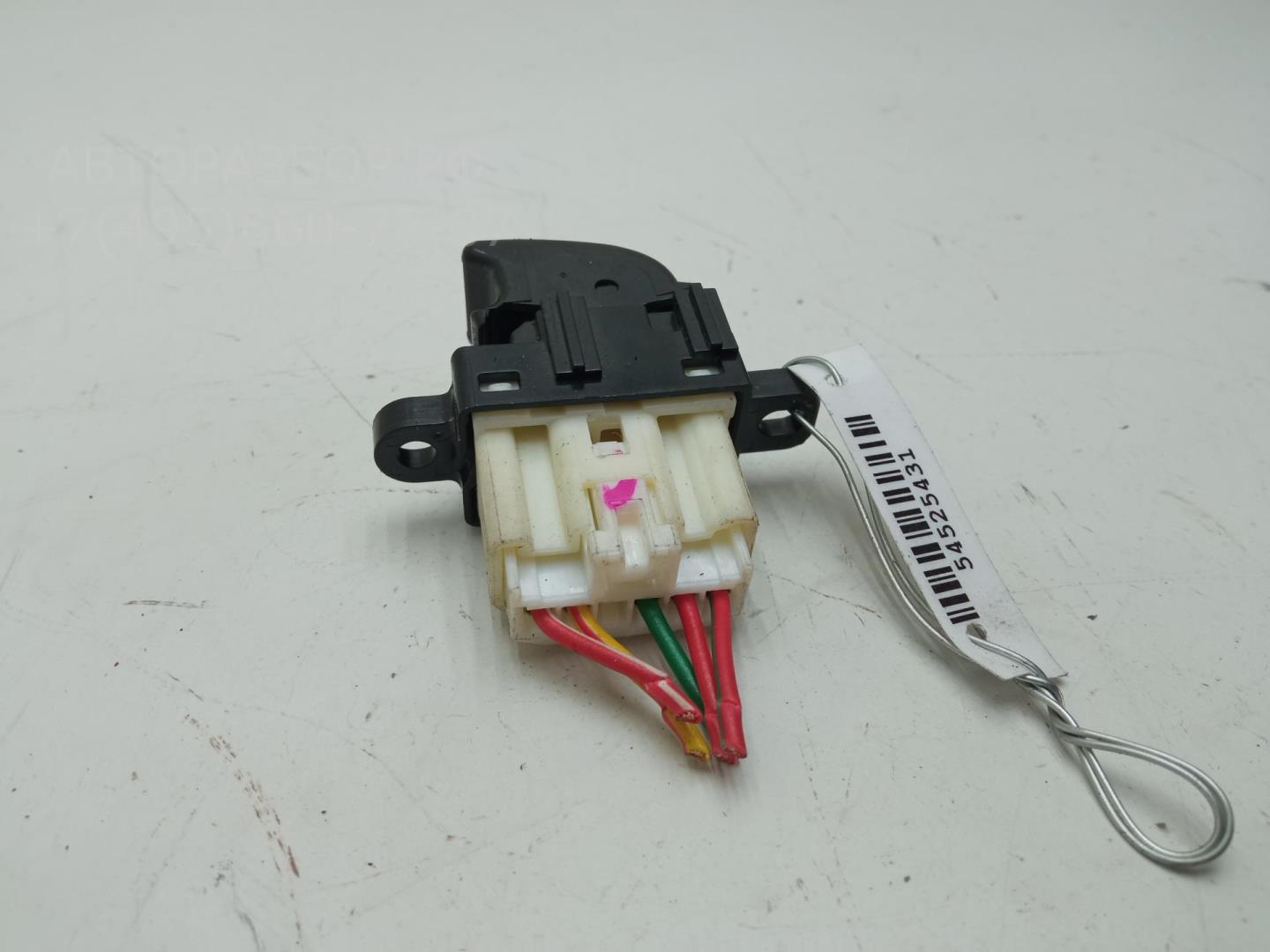 Кнопка стеклоподъемника