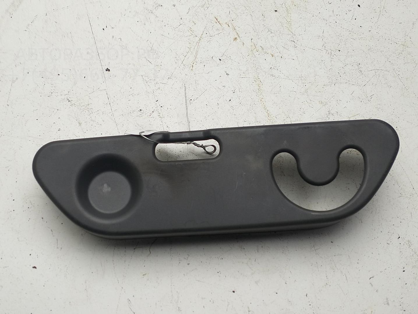 Накладка крышки багажника