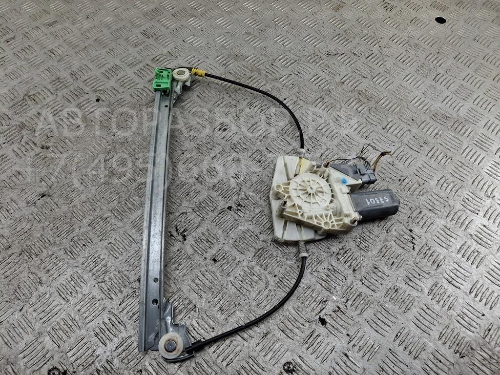 Стеклоподъемник электр. задний правый