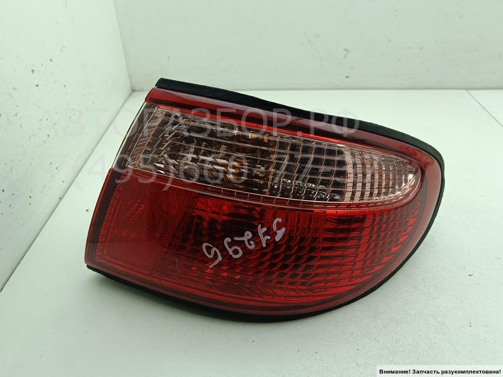 Фонарь задний правый
