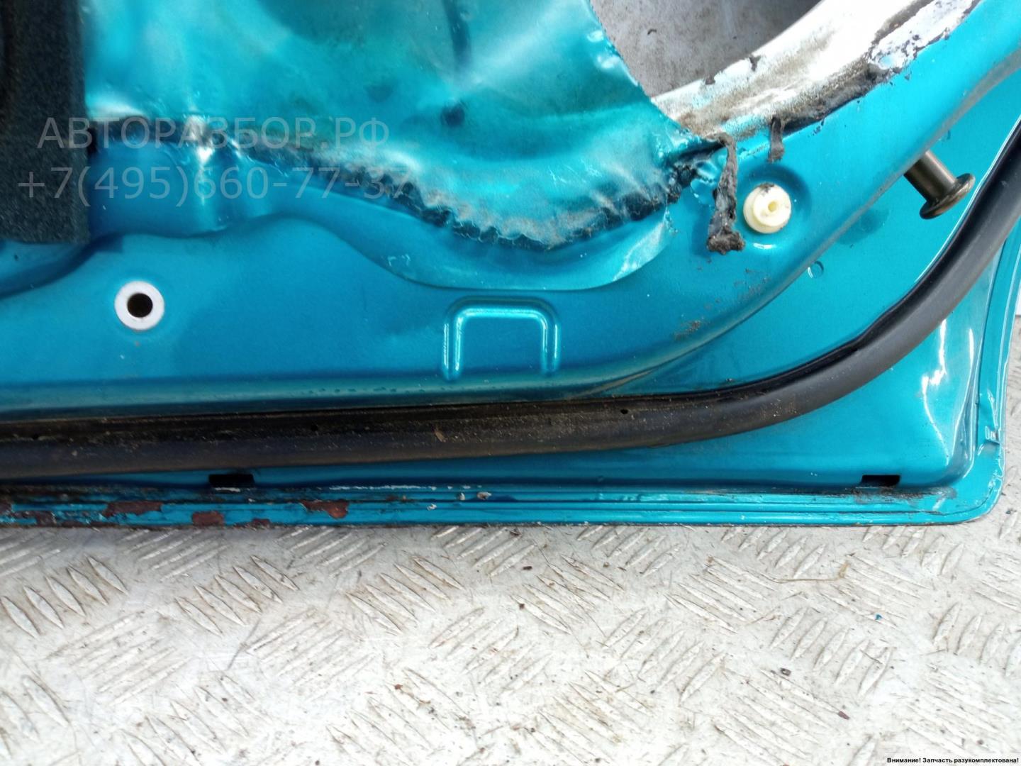 Дверь задняя правая