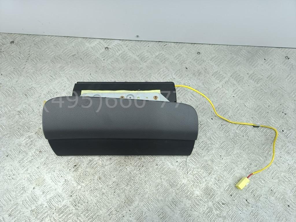 Подушка безопасности пассажирская (в торпедо)