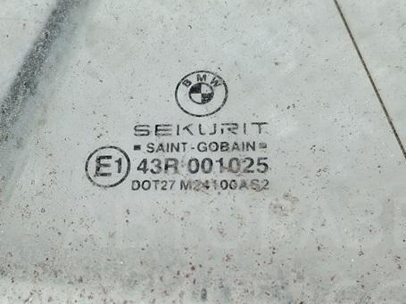 Стекло кузовное глухое левое