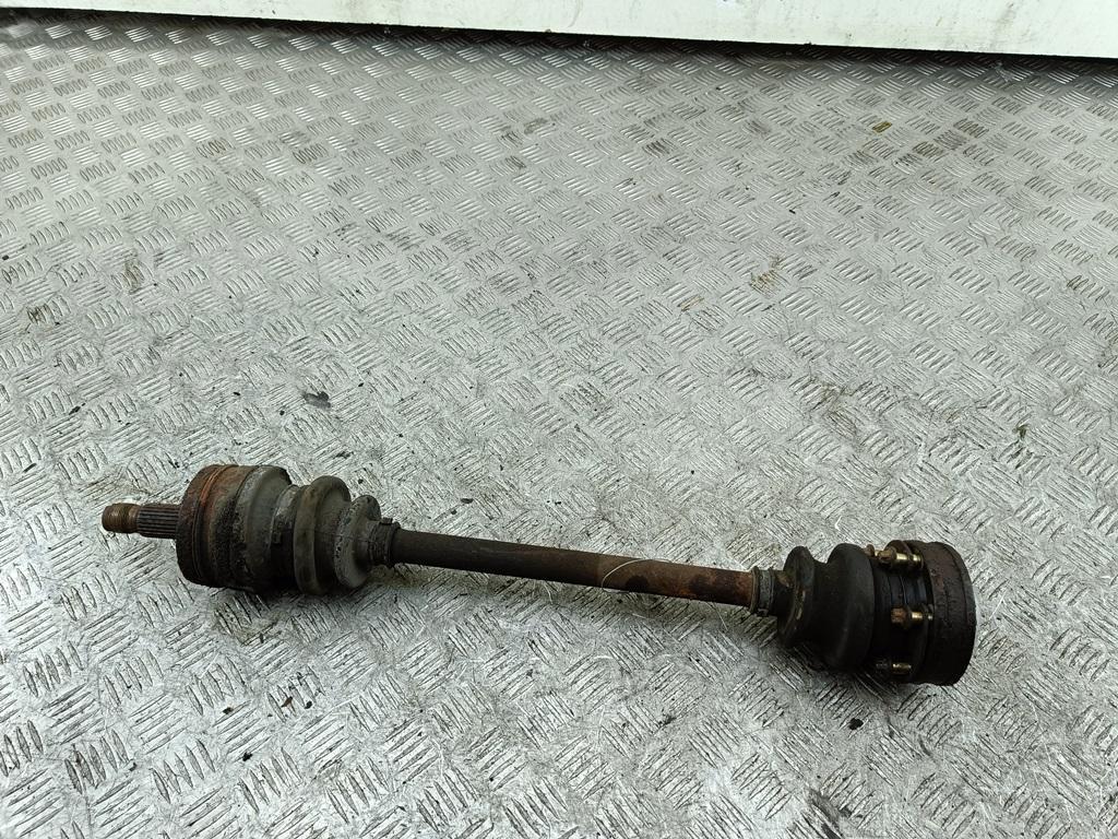 Полуось задняя