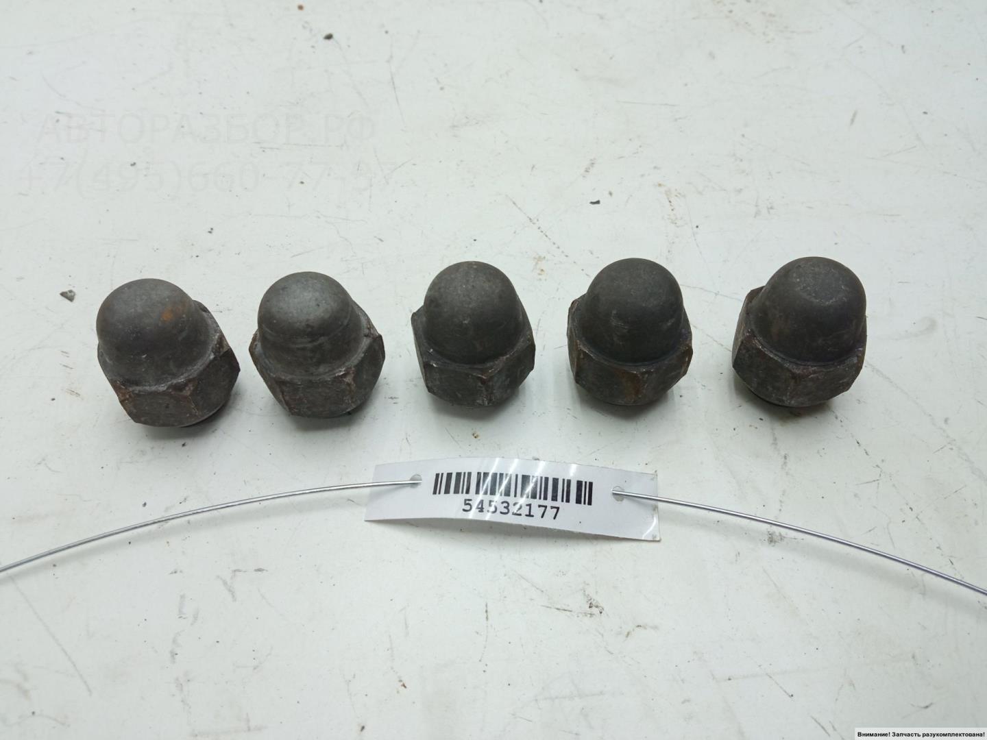 Болт колесный