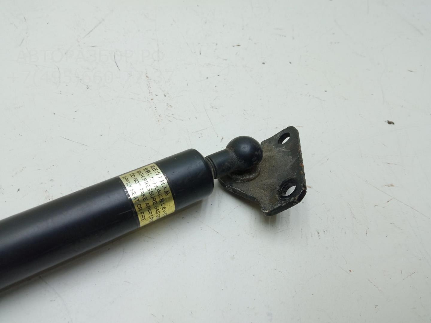 Амортизатор двери багажника