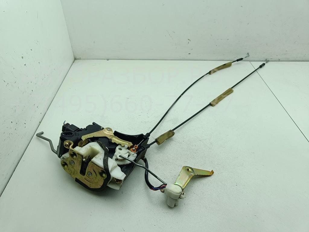 Замок двери передней правой