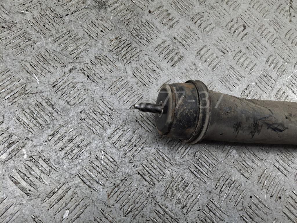 Амортизатор задний правый